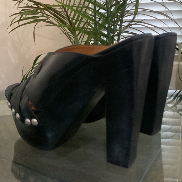 KORS by Michael Kors Studded Platform Mule Sandals - Nero - Picture 7 of 16